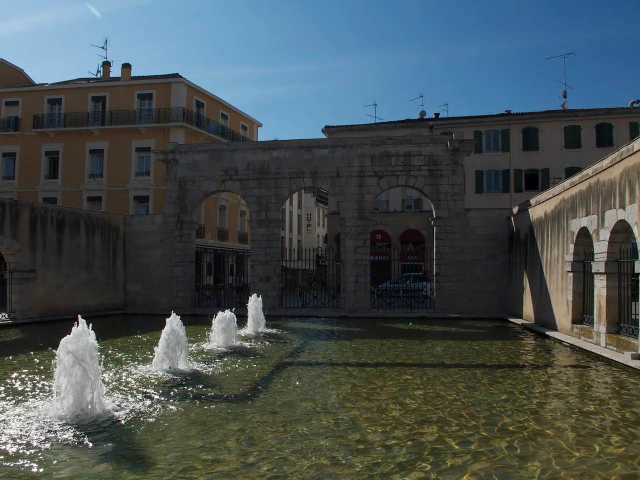 La Fontaine Chaude, dans le centre de Dax