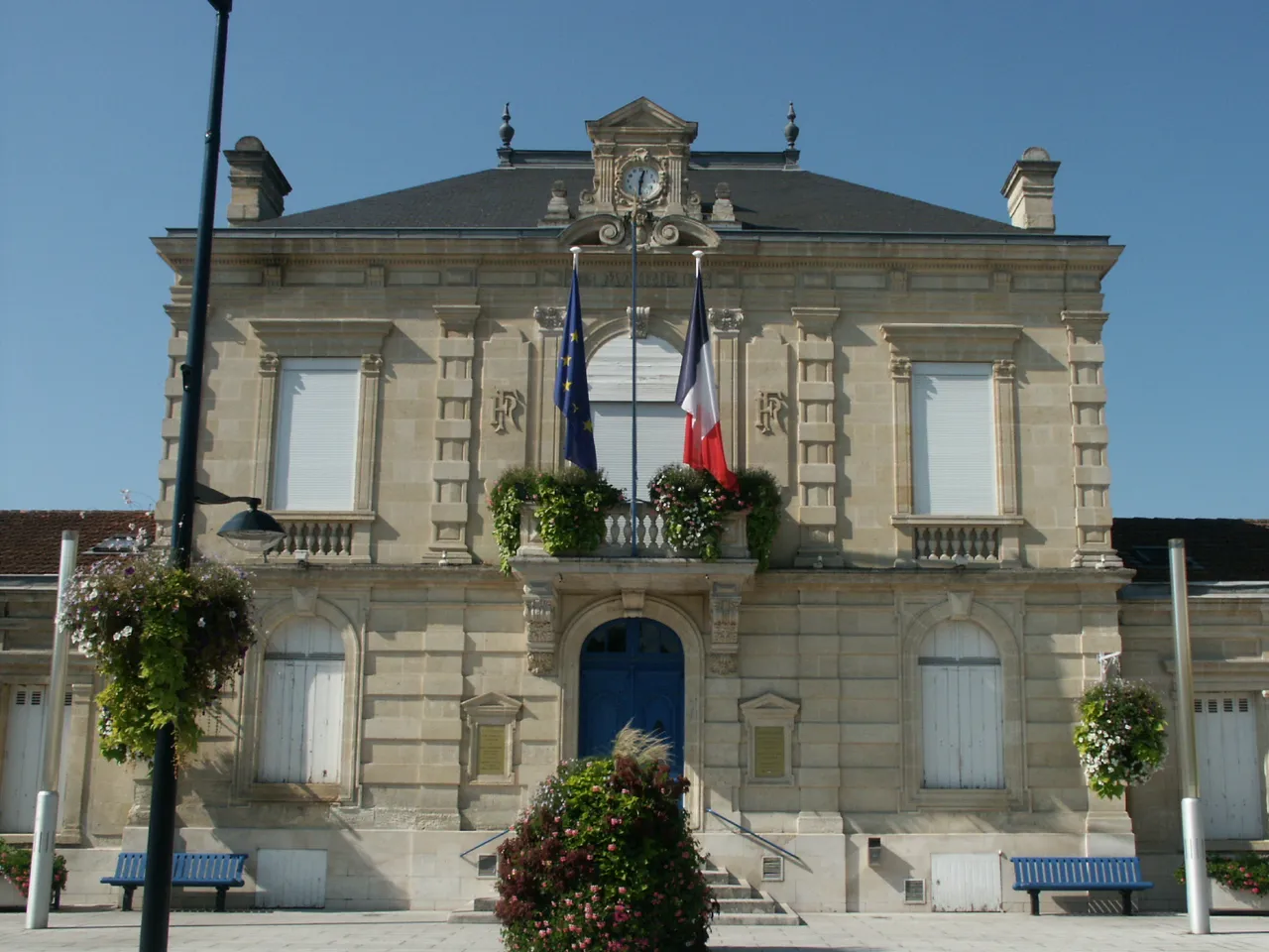La mairie de Floirac, en Gironde