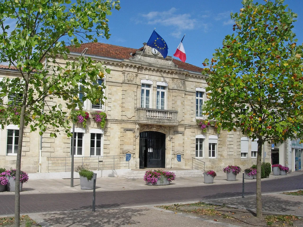 La mairie du Bouscat, en Gironde